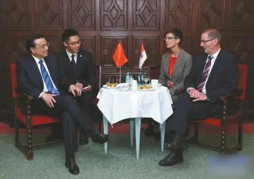 成都哪家商务陪同翻译公司好